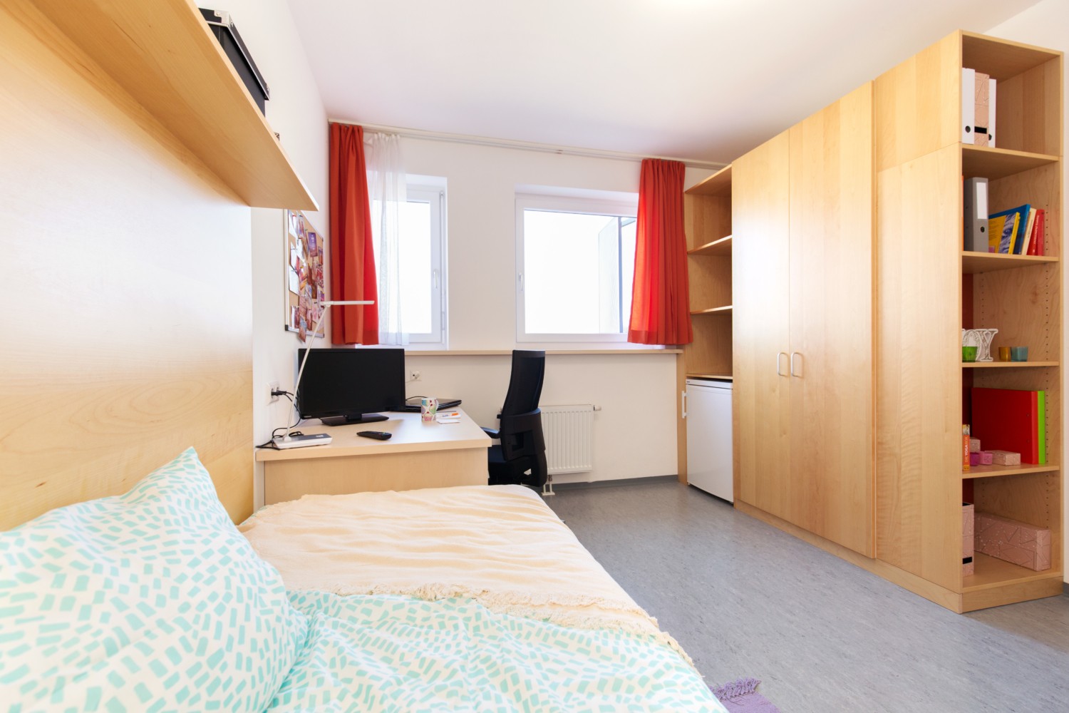 Ferien-Apartment Krems - Schlaf- und Wohnzimmer